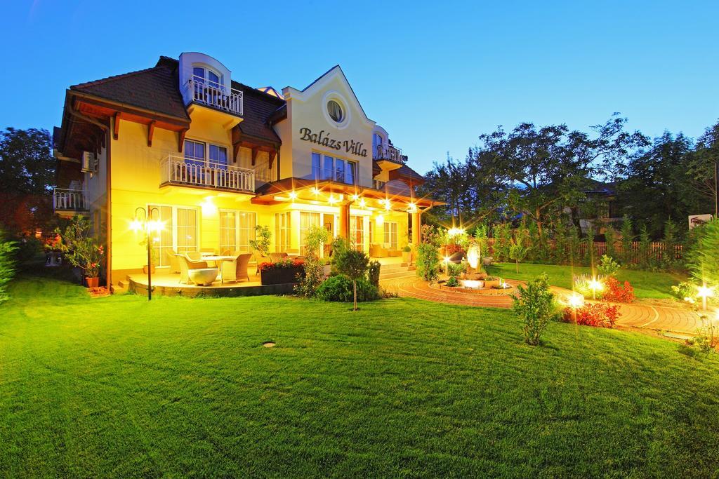 Balazs Villa Balatonfured Exterior photo